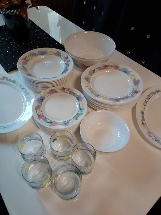 Arcopal zestaw obiadowy 47 elementów