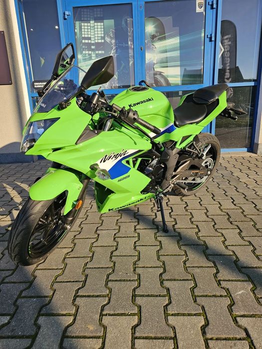Kawasaki Z Ninja 125 ! 4 lata Gwarancji !  Dostępna od ręki ! model 2026 !