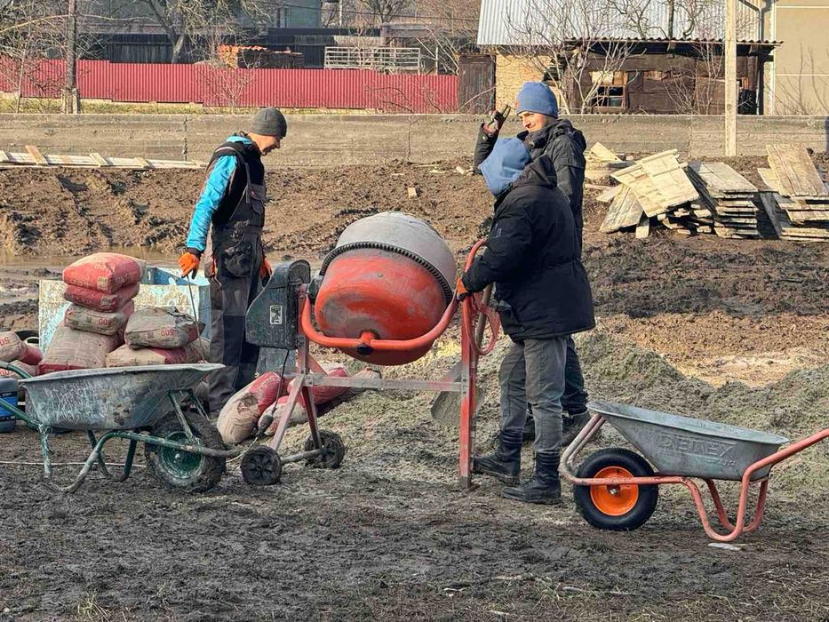 Оренда бетнозмішувача (бетономішалки) Коломия та район