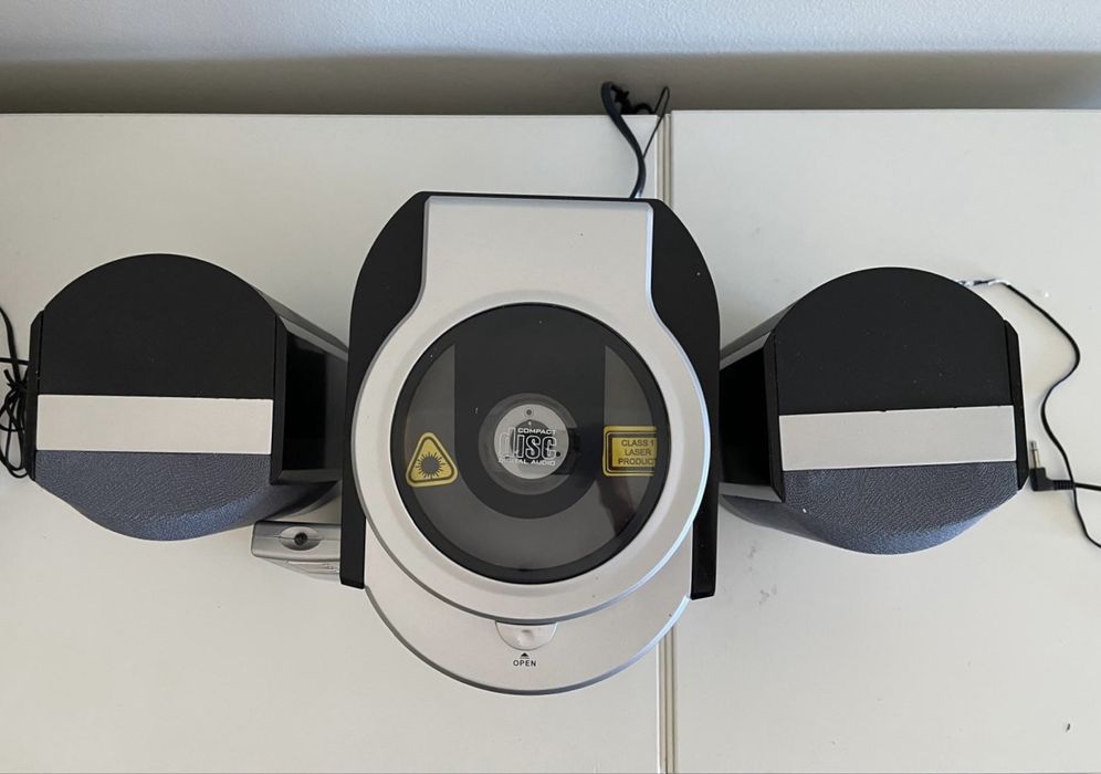 Micro Sistema de Som CD / Rádio AM-FM Compacto com Comando (PROTESTE/Euroconsumers)