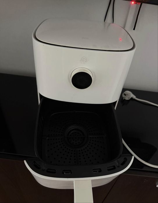 Vendo Air Fryer Xiaomi – Bom Estado