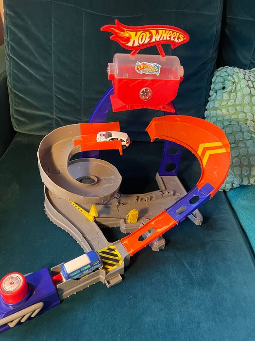 Zabawkowa Zjeżdżalnia Hot Wheels