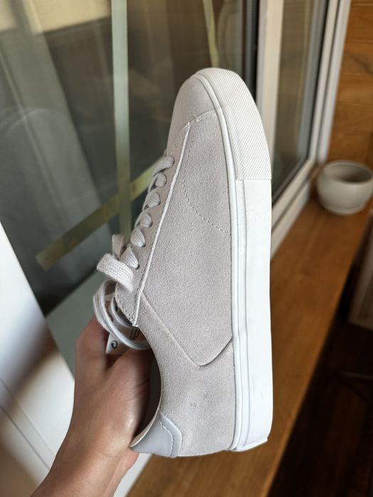 Пудрові кеди Mango