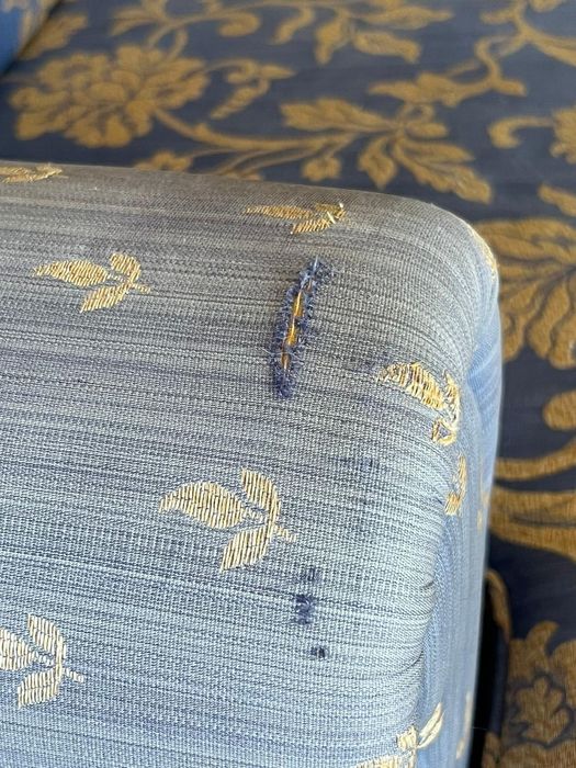 2 sofas, 1 is a bed sofa, very cozy