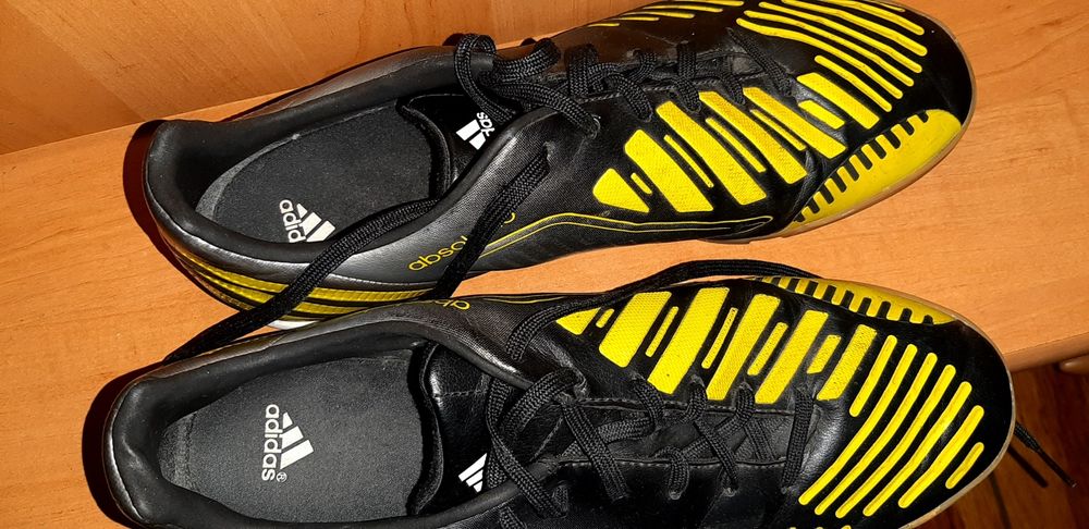 ADIDAS  Predator buty halowe