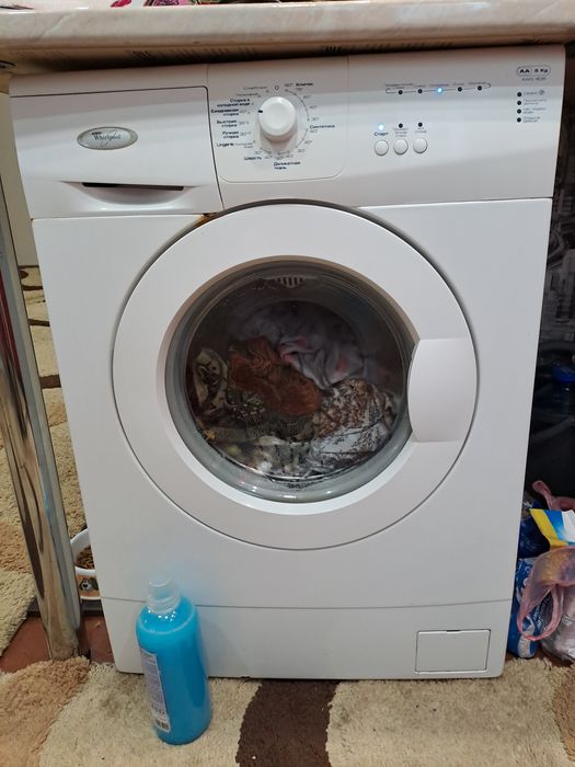 Пральна машинка 60/43 Whirlpool 5кг .44 квартал.Ціна 2600 грн