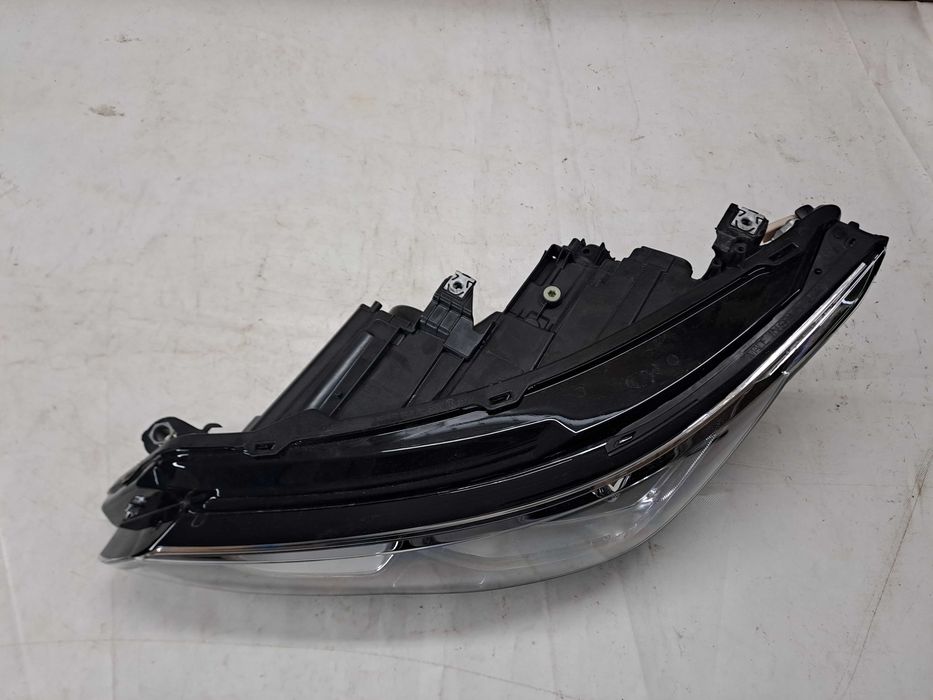 Reflektor Lampa Vw Golf 8 IQ.LIGHT nowa oryginał