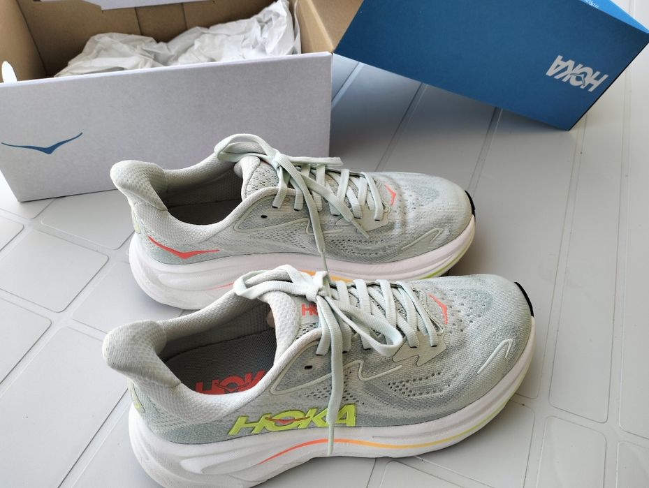 Sapatilhas Hoka Clifton 10