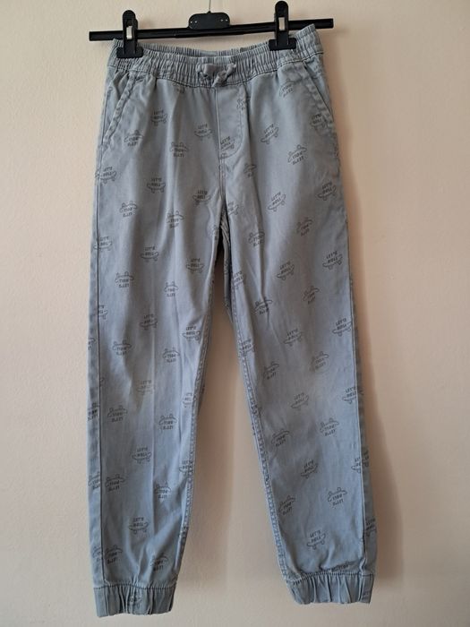 Joggery chłopięce r.140 smyk