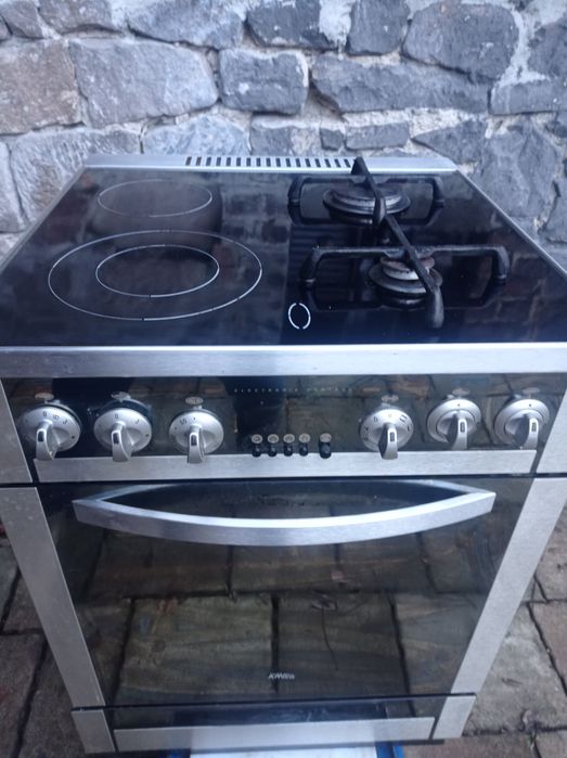 Kuchnia gazowo elektryczna 2x płyta ceramiczna 2x palnik gazowy Amica