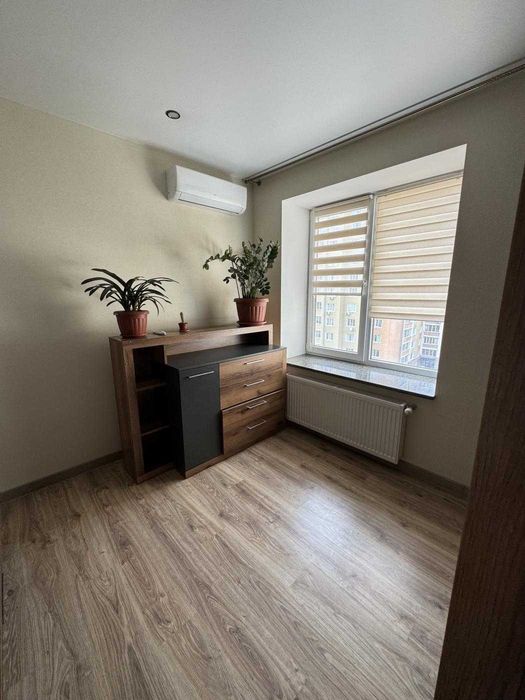 ЖК Полісся 2 | 1-кімнатна 44 м² | кухня 19 м² з ремонтом