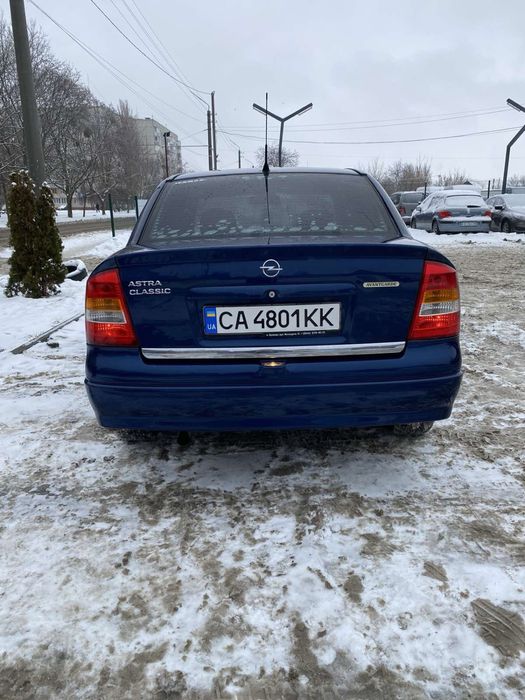 Opel  Astra Avangarde