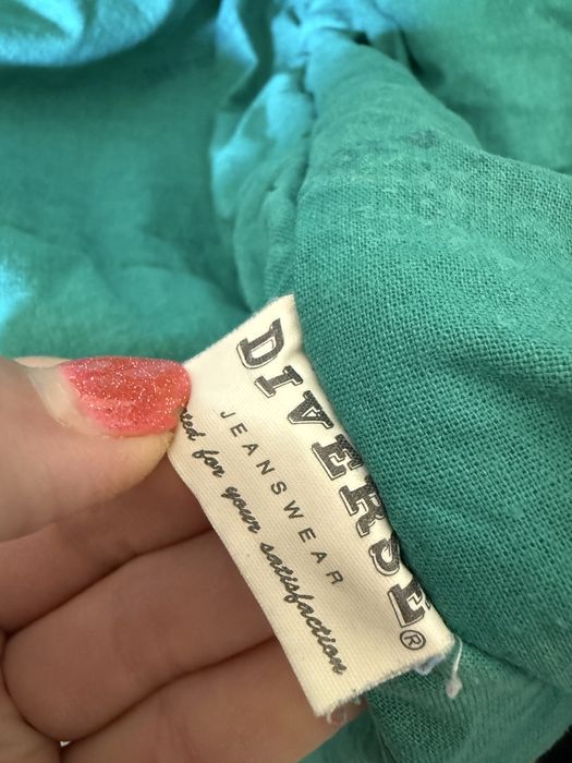 Używana męska kurtka, wymaga naprawy, rozmiar XL, Firma Diverse