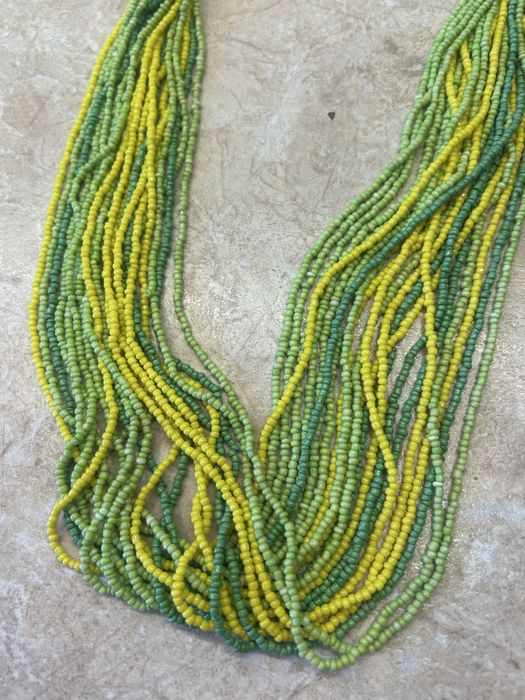 Украшения из бисера