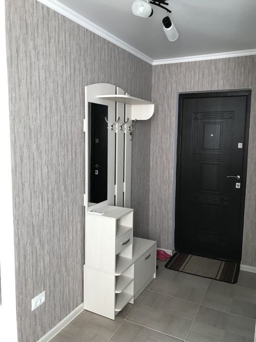 1-к ЛЮКС,Бевза,36,дуже тепла,подобово,фонтан,вокзали