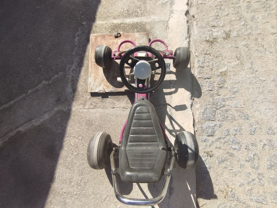 Carrinho pedais antigo sobrinca