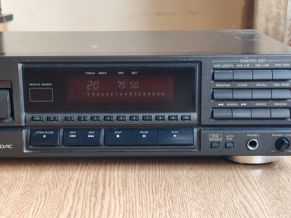 CD проигравач Technics SL-PG420A