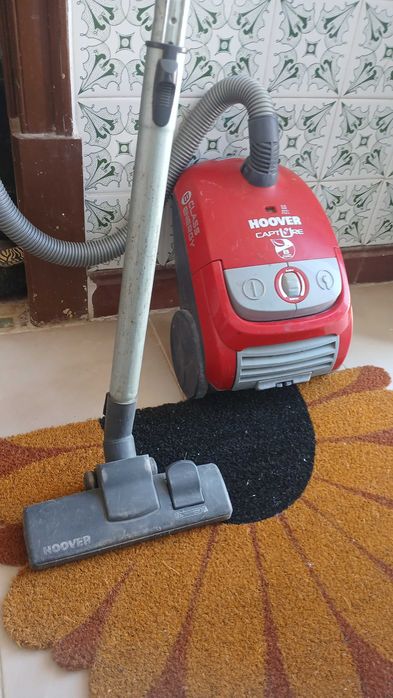 Aspirador Hoover 700w
