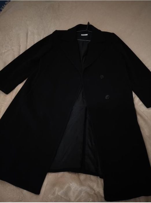 Пальто стильне,вовняне