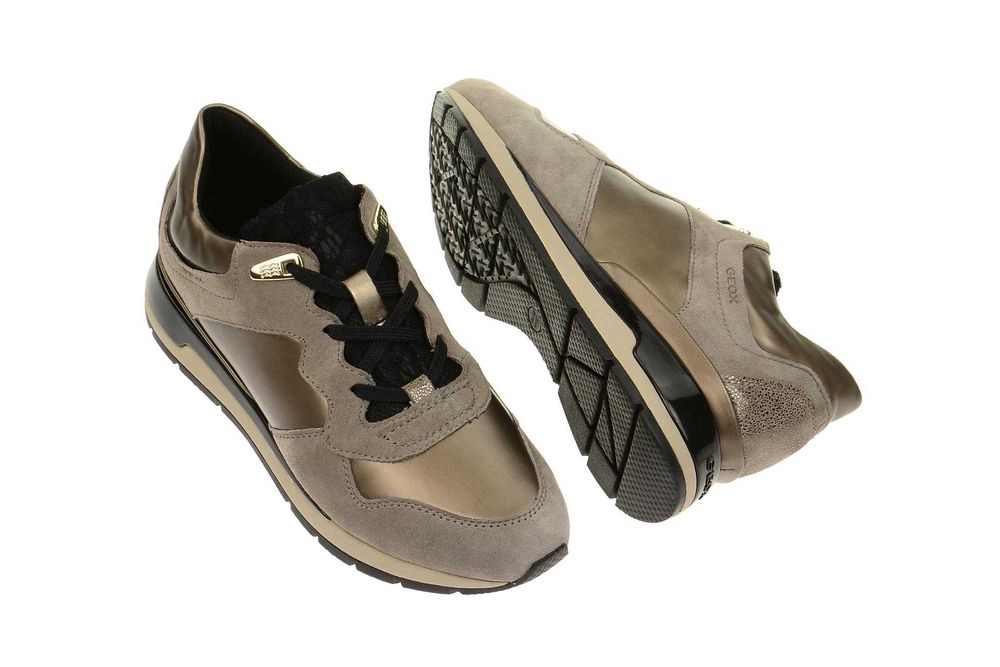 Жіночі замшеві кросівки Geox Shahira grau lead grey