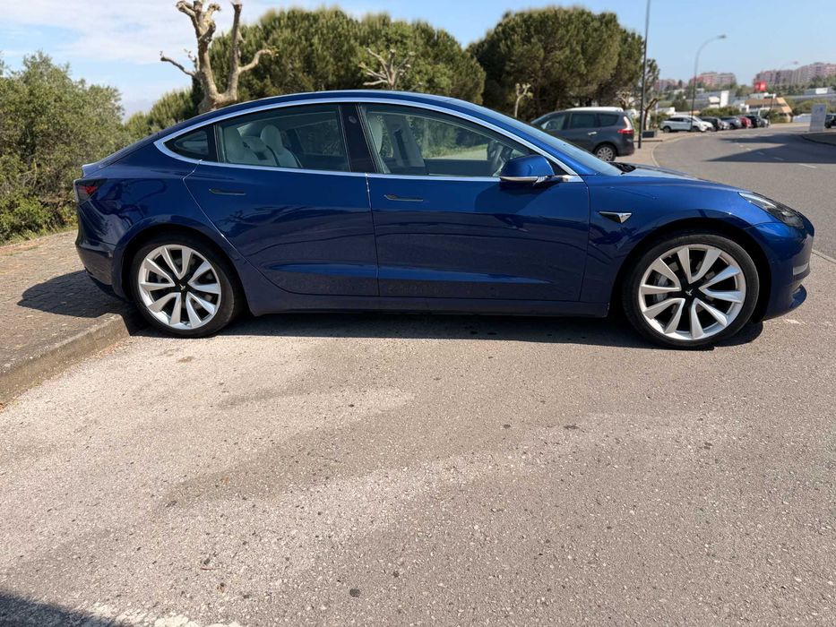 Tesla Model 3 Long Range Dual Motor AWD 2019