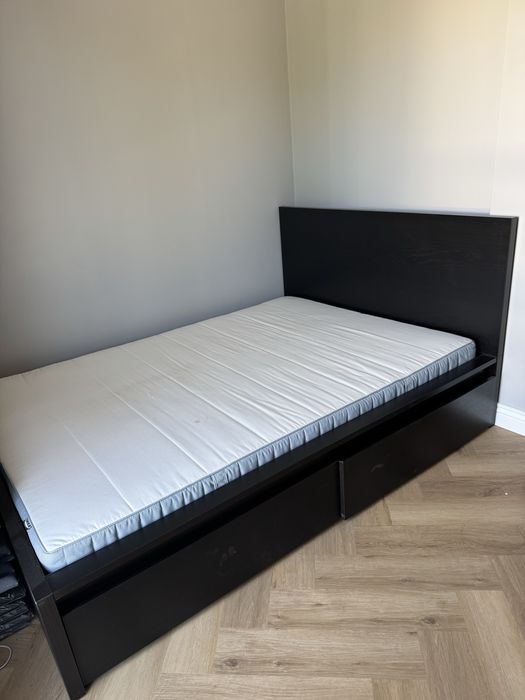 Łóżko IKEA MALM 140x200 + materac + stelaż + 2 szuflady – komplet