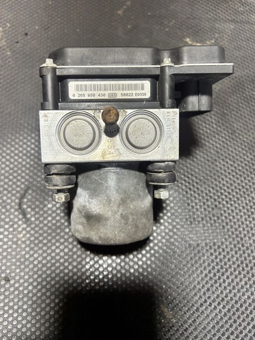 Блок абс ауді A6C6 кватро 3.0 2.7 дизель блок АБС audi