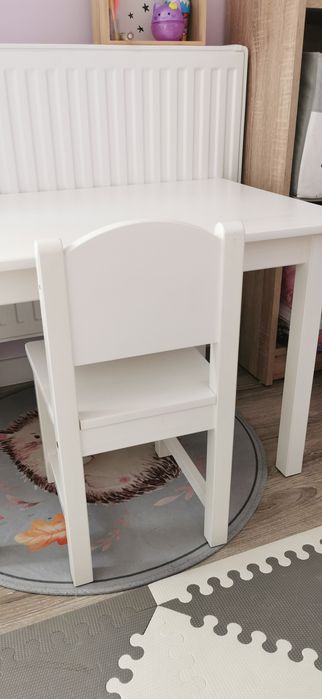 IKEA SUNDVIK Zestaw stolik z krzesełkiem biały