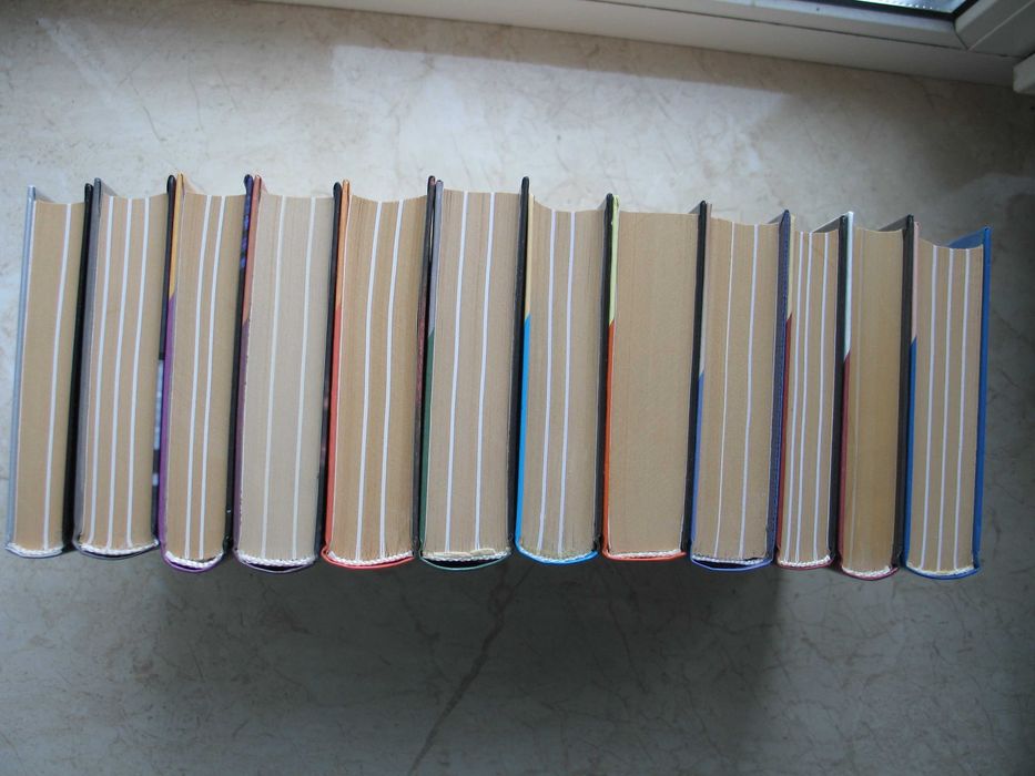Серия "Досье" двенадцать  книг, продажа комплектом