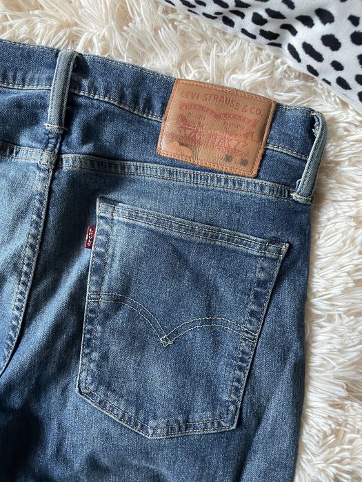 spodnie jeansowe jeansy granatowe ciemne Levisy Levi’s proste W30 L30