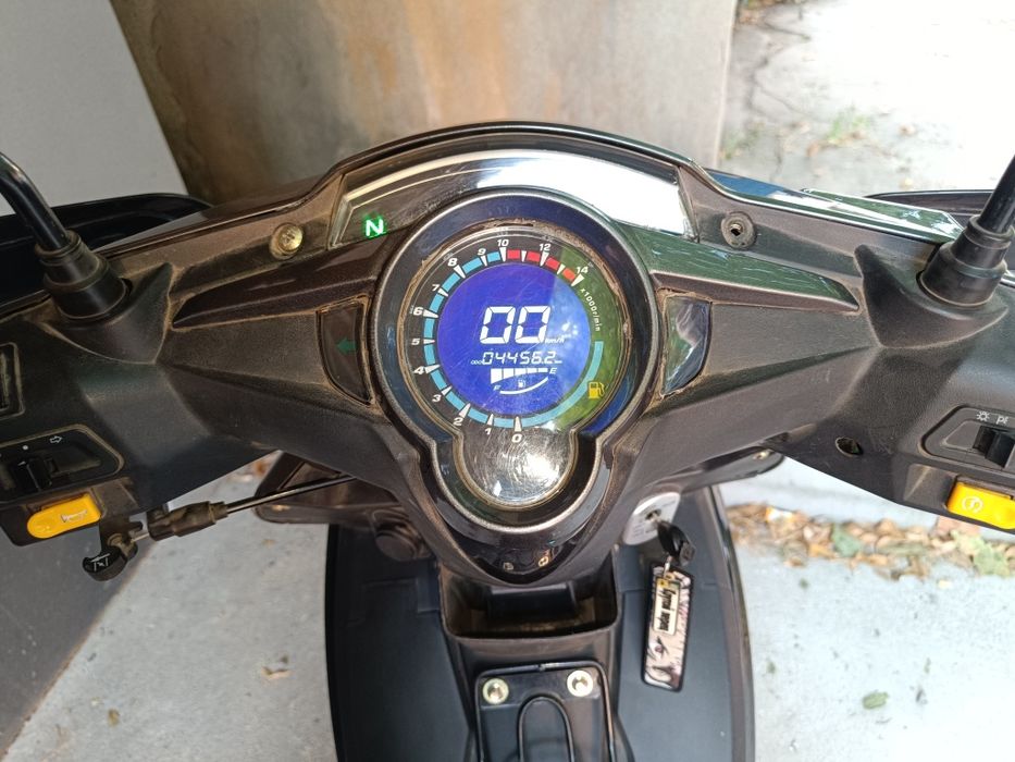 Продам SPARK 125C-4H