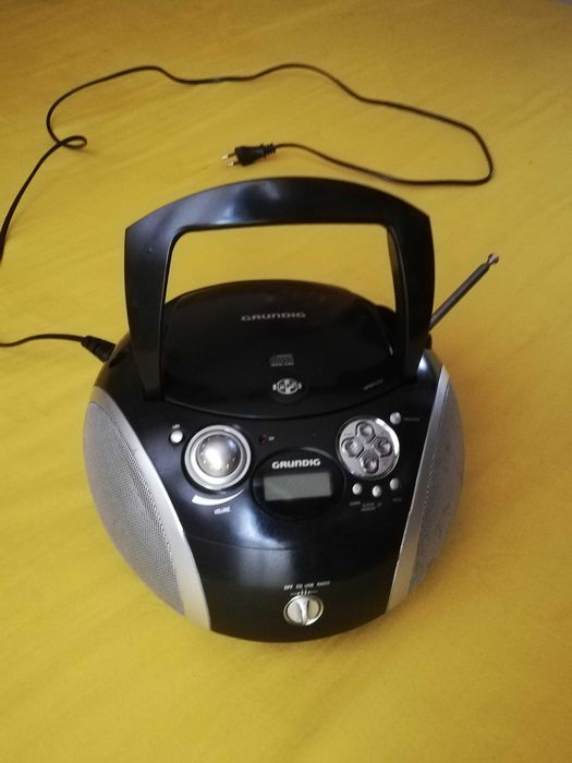 Radiomagnetofon boombox Grundig RCD 1445 MP3 GDP63