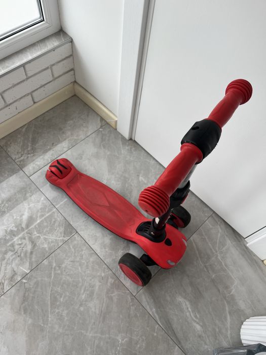 Самокат дитячий Babyhit Leader