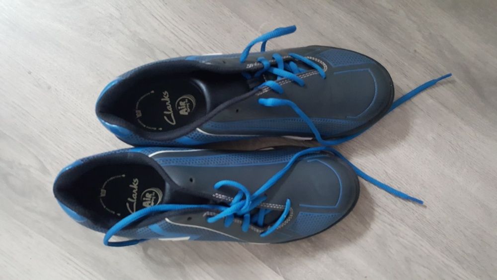 Clarks air deals spring fx