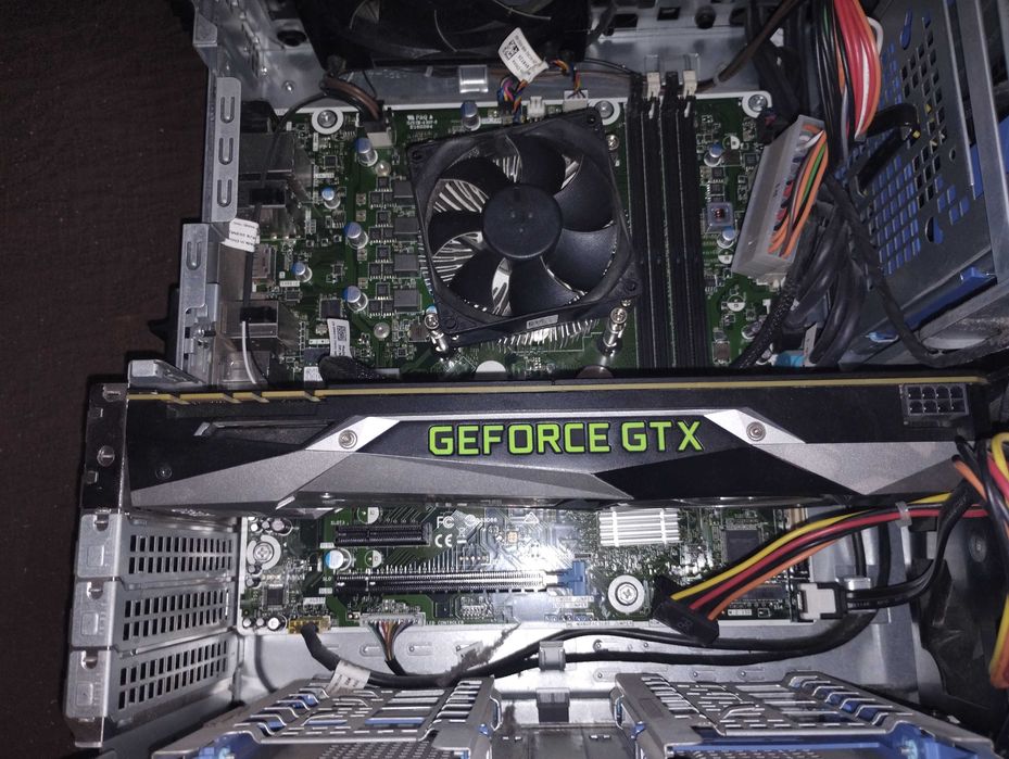 Alienware R5 | GTX 1080 FE | Intel i7-6700 | NVME | WiFi | 460W PSU