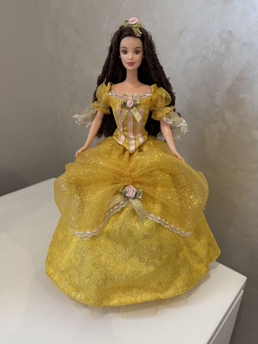 Колекційна Барбі 90-х Barbie beauty and the Beast Belle вінтажна