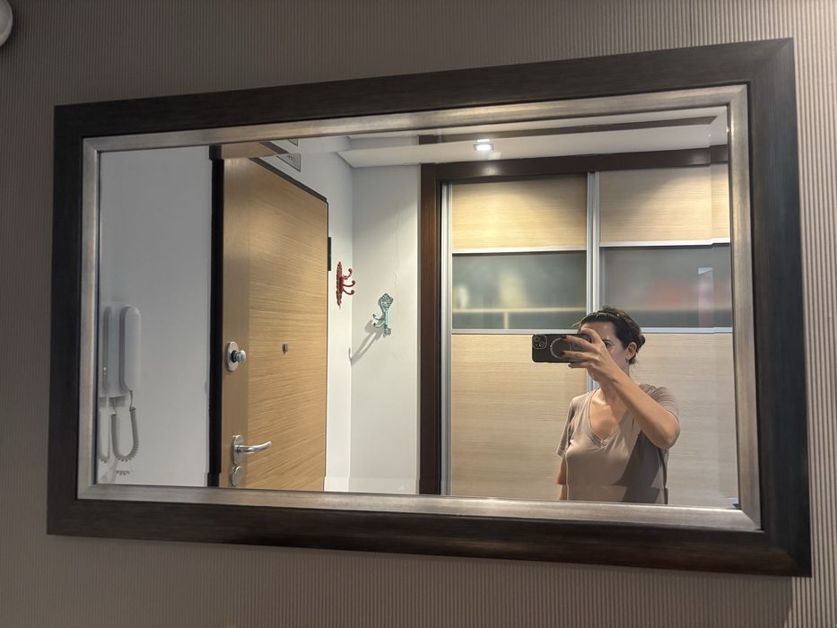 Espelho decorativo novo com moldura