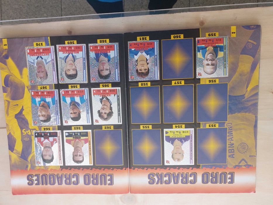 Caderneta antiga equipos de europa 1999
