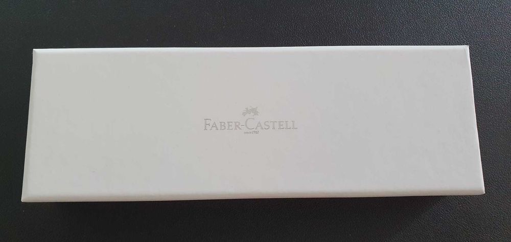 Faber Castell - caneta nova