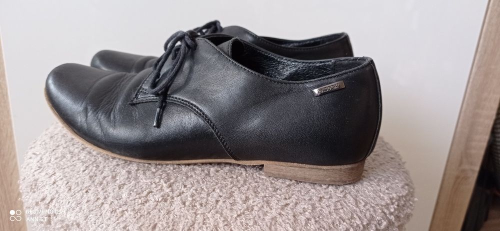 Buty wizytowe Lasocki  komunia 35