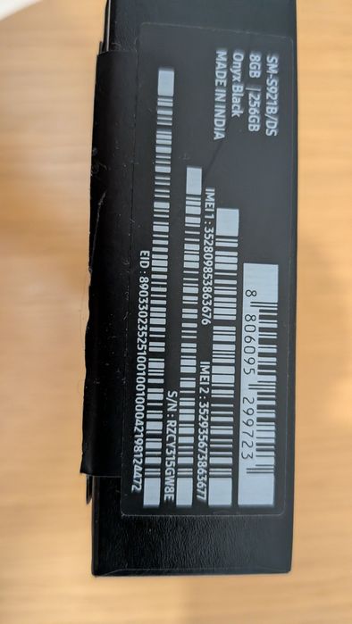 Samsung Galaxy  S24  5 G  / 8 + 256 GB dual -sim