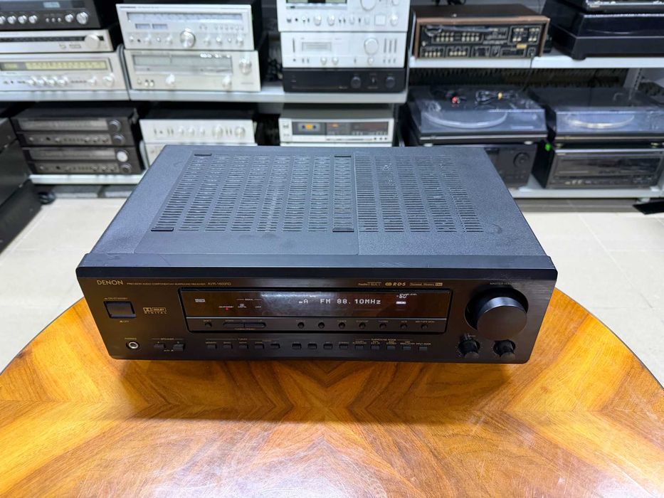 Amplituner Denon AVR 1600RD Audio Room