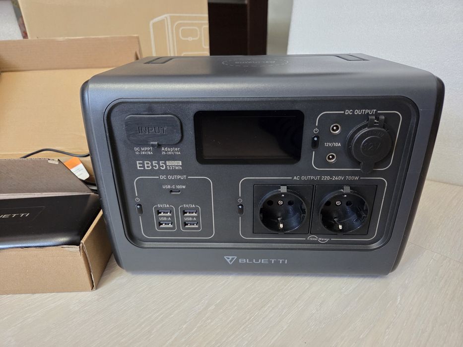 Зарядна станція Bluetti eb55