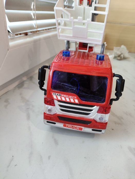 Zabawkowy traktor dla dzieci autka dla dzieci