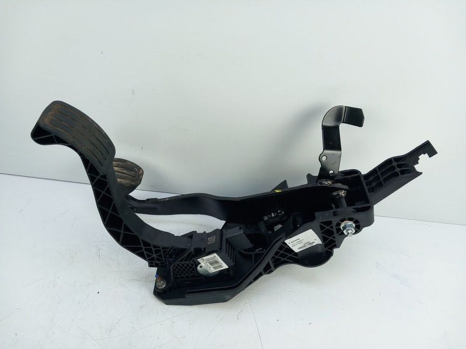 pedał gazu sprzęgła hamulca scudo iii expert jumpy vivaro c 2022r 9817