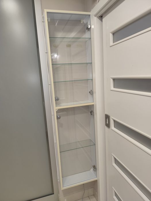 Półka na kosmetyki