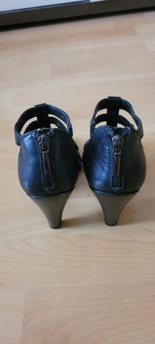 Sandały 5th Avenue 37