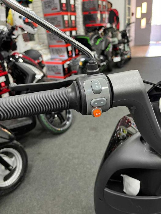 АКЦИЯ Электроскутер NISA MELLO