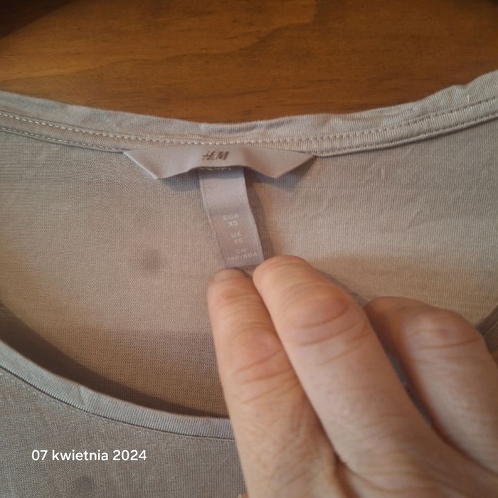 Bluzka damska H&M rozmiar XS 100%viscoza stan bardzo dobry