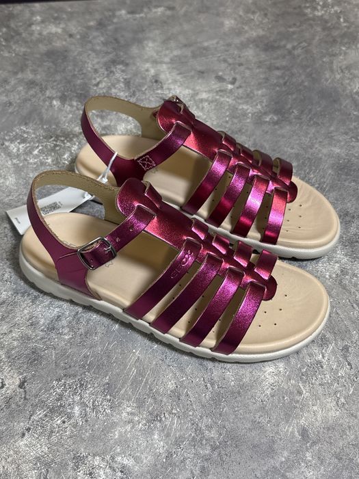 (33 р) Дитячі шкіряні босоніжки Geox Soleima, Устілка 21.5 см